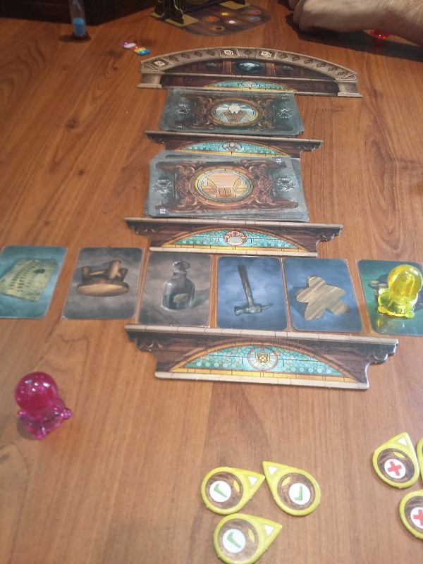 http://ludopedia.com.br/uploads/01/686/htkhsj.jpg