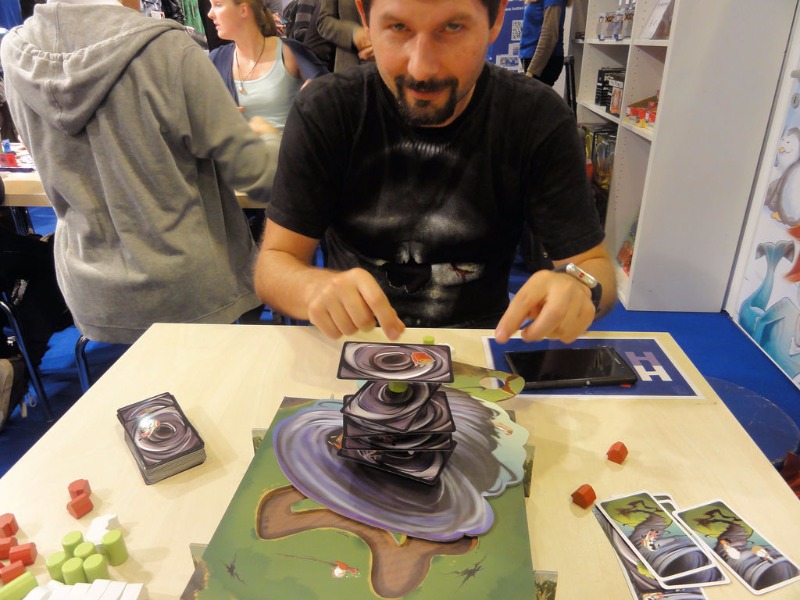 http://ludopedia.com.br/uploads/01/765/1w6xq4.jpg