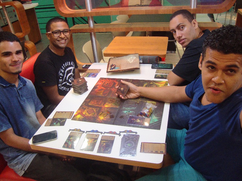 http://ludopedia.com.br/uploads/01/860/9t6d0i.jpg