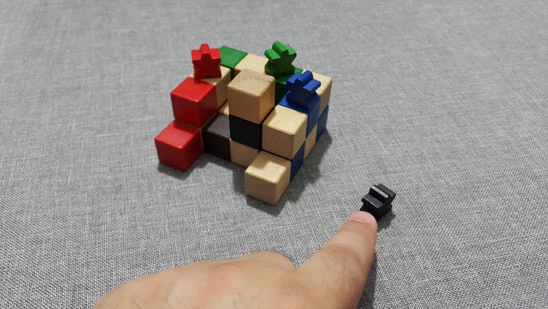 https://ludopedia.com.br/uploads/01/334/qxfwdv.jpg