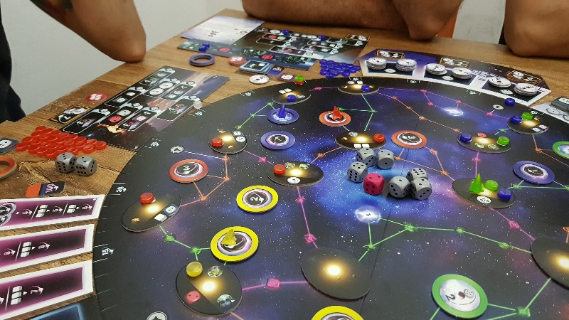 https://ludopedia.com.br/uploads/01/641/5n2ohk.jpg