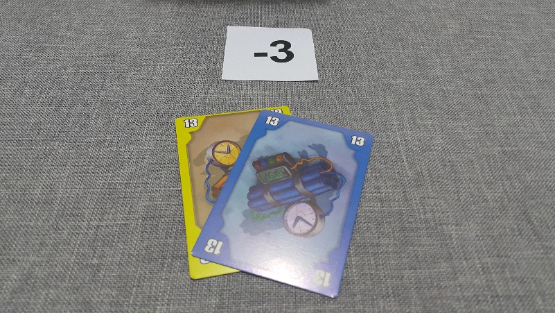 https://www.ludopedia.com.br/uploads/01/645/j6zdsz.jpg