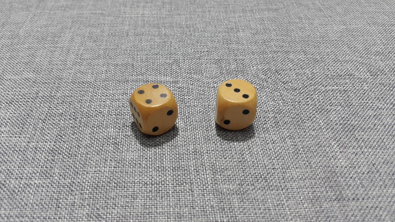 https://ludopedia.com.br/uploads/01/768/cd1fra.jpg